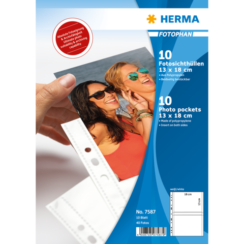 Fototaschen von HERMA, 10 Stück, für Fotos 13 x 18 cm, aus Polypropylen, beidseitig einlegbar, auf der Verpackung eine Hand mit Foto.