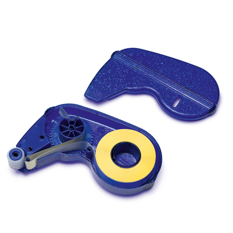 Un dispenser di nastro adesivo blu con un rotolo di nastro adesivo giallo, che ha una forma ergonomica ed è progettato per un facile utilizzo.
