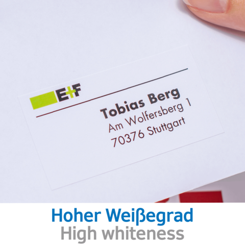 Visitenkarte von Tobias Berg mit Adresse Am Wolfersberg 1, 70376 Stuttgart, und dem Hinweis auf hohen Weißgrad.