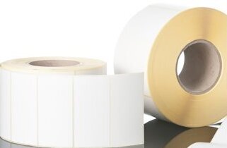 The translation of "Rollenetiketten" from German to Italian is "etichette a rotolo.