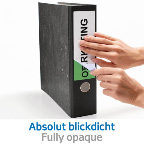 Ein schwarzer Ordner mit einem beschrifteten Etikett "OFFEN" wird von einer Hand geöffnet. Der Text "Absolut blickdicht" ist sichtbar.